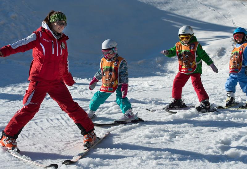 Skischule Ladurns