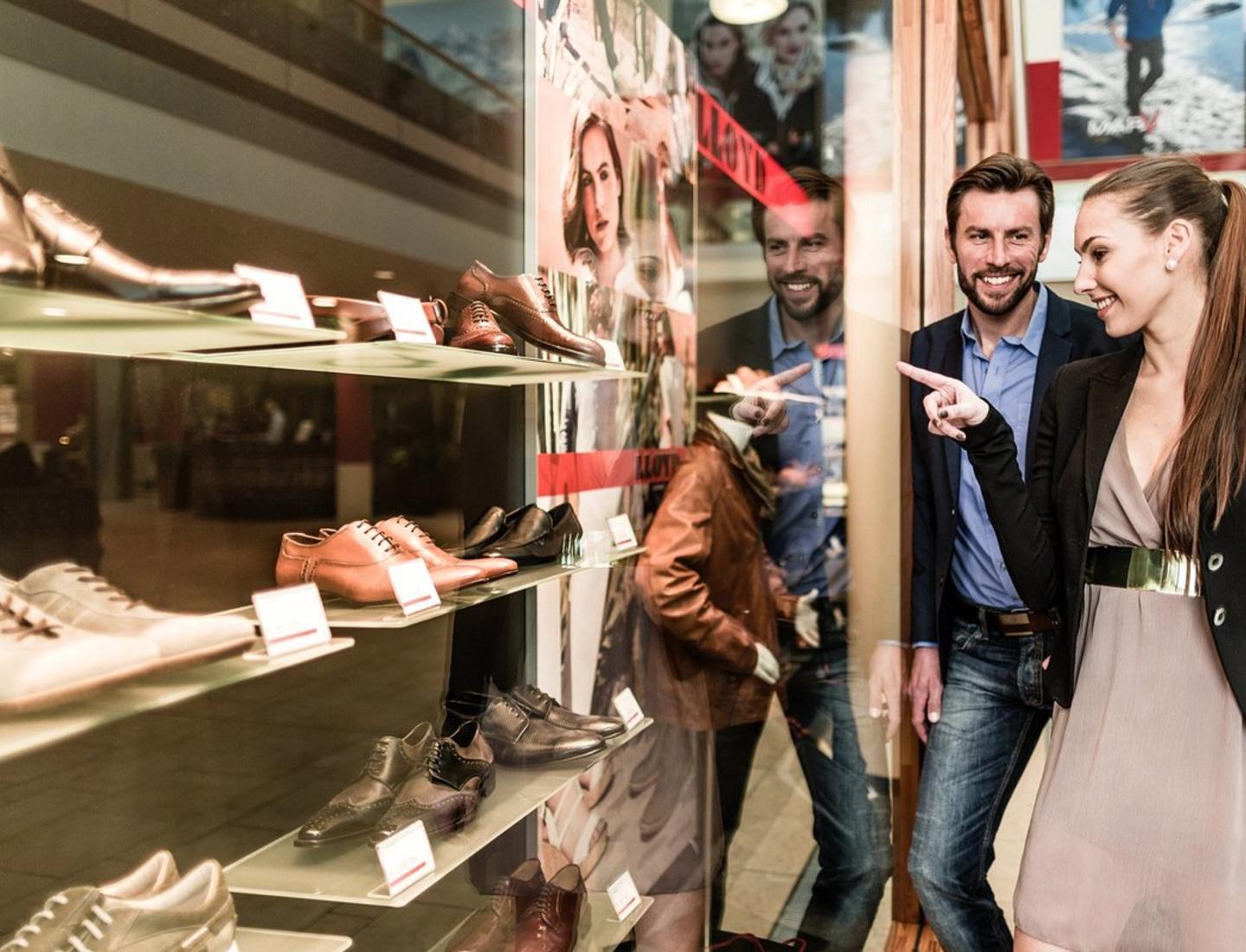 Outlet Center Brenner Ladurns in South Tyrol Ski and hiking